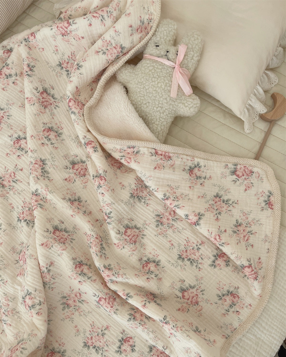 Spring has Sprung Cozy Cotton Fleece Blanket